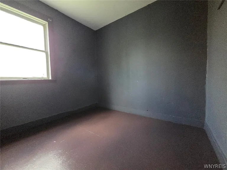 67 Moeller St #UPPER — Photo 9