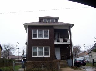 920 S Jackson St, Waukegan, IL 60085