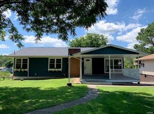 663 Summit Ave, Caseyville, IL