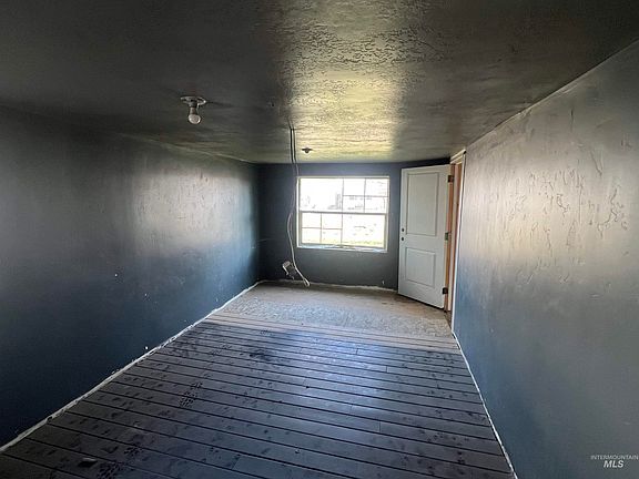 4th image of 717 N 3rd St