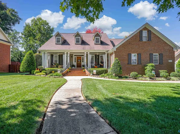 203 White Picket Trl, Meridianville, AL 35759