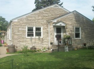 2301 West St, Sioux City, IA 51103