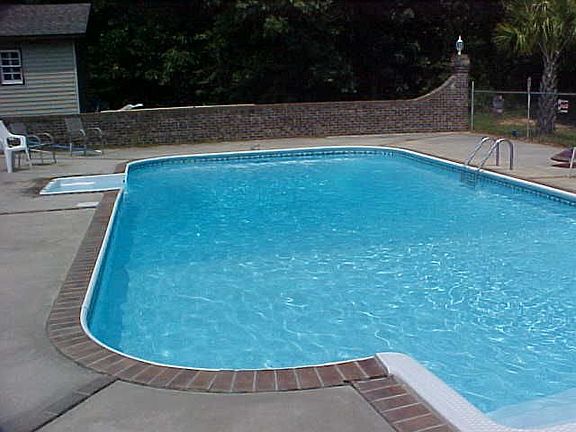 18x36 inground pool and whirlpool