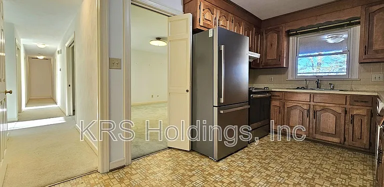 1029 Dulcie Ave — Photo 12