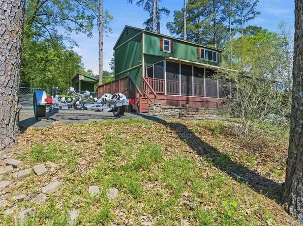 3612 Scottsboro Hwy, Scottsboro, AL 35769