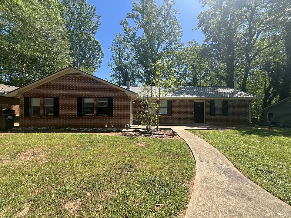 1st image of 125 Laurie Dr