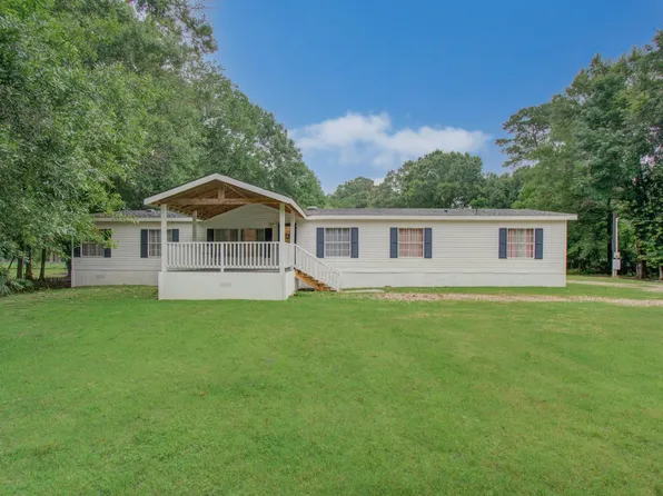 272 Lone Pine Dr, Huffman, TX 77336