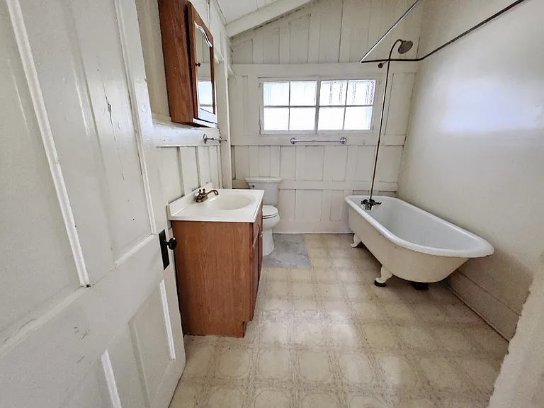 214 NW 4th Ave #2 — Photo 13