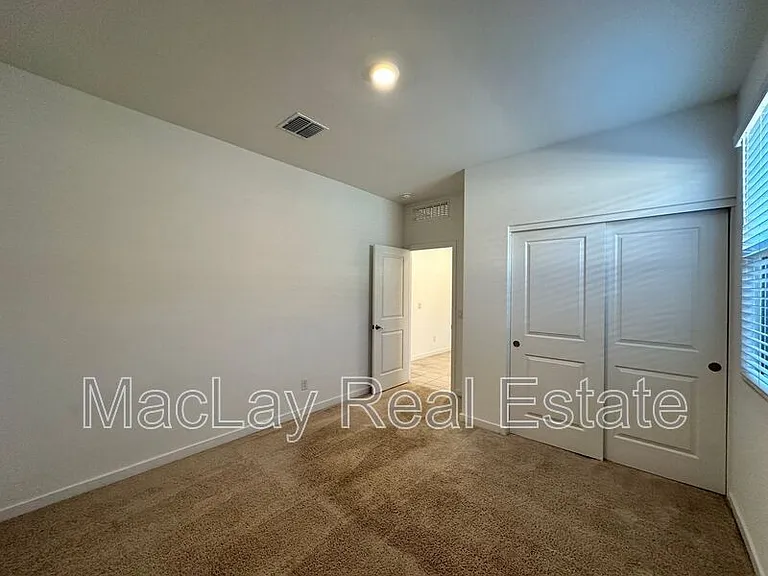 25361 N 144th Dr — Photo 16