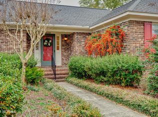 8333 Bald Eagle Ln, Wilmington, NC 28411