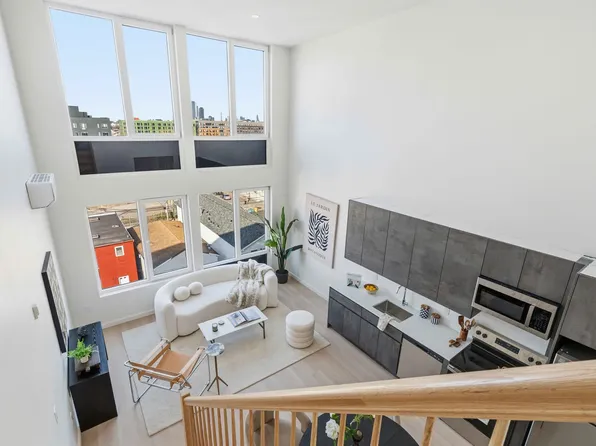 1 Mallory Avenue image 1 of 13