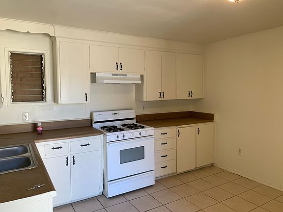 2nd image of 7573 Guthrie St APT C