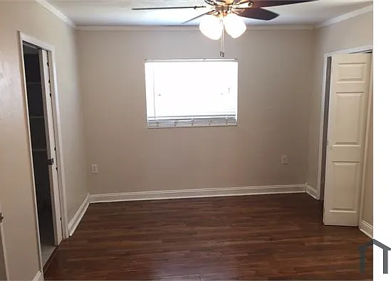 5551 Kelly Dr N — Photo 11