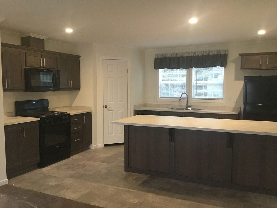 1st image of 2 Sharon Dr #303