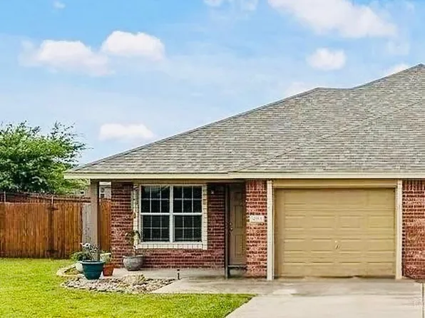 3749 W Amity Rd #B, Salado, TX 76571