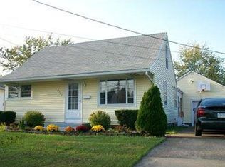 1712 W 38th St, Erie, PA 16508