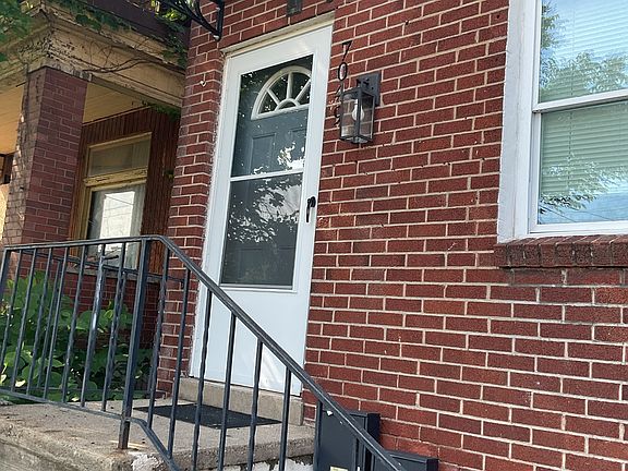 2nd image of 7049 Kelly St