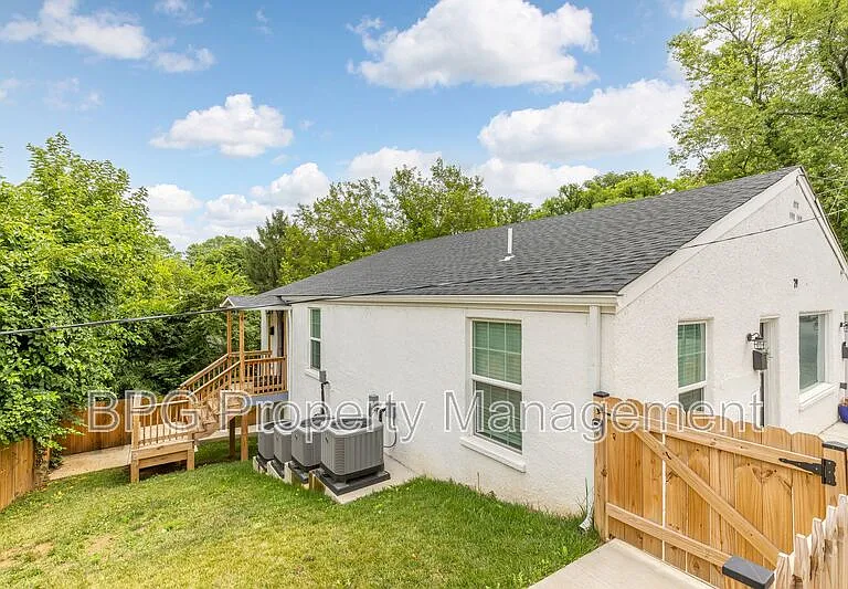 79 Horner St #2 — Photo 18
