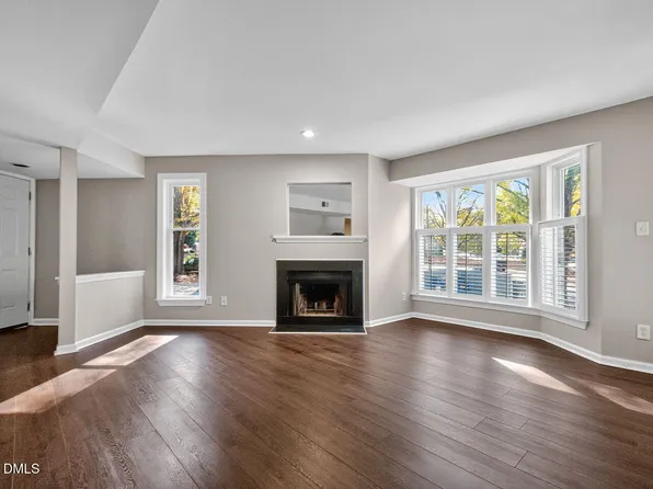 911 Washington St APT 203, Raleigh, NC 27605
