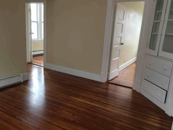 69 Belden St #3, New Britain, CT 06051