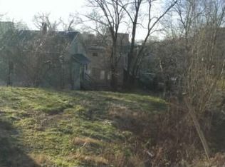 157 Stone St, Joliet, IL 60435