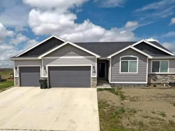 229 Sterling St, Gillette, WY 82718