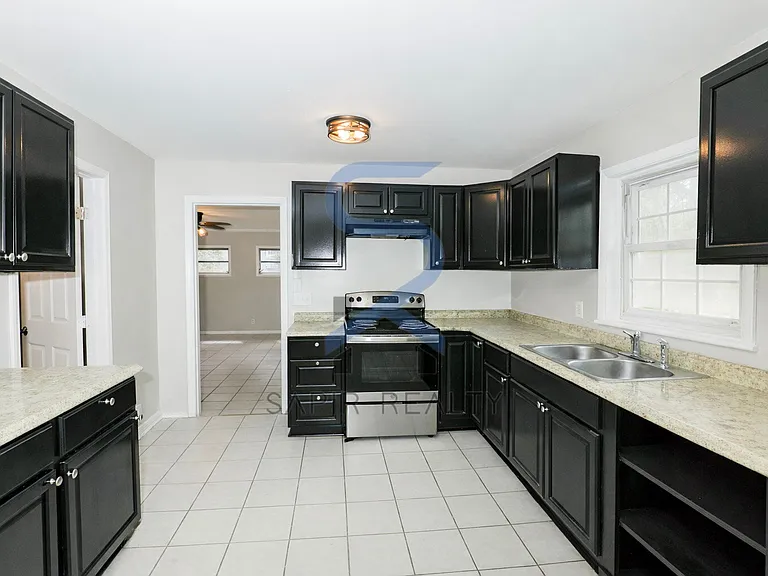 639 Skipper Dr NW — Photo 15