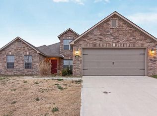 11497 Giles Rd, Farmington, AR 72730