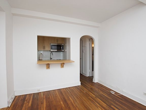 5th image of 5 Tudor City Pl APT 1835