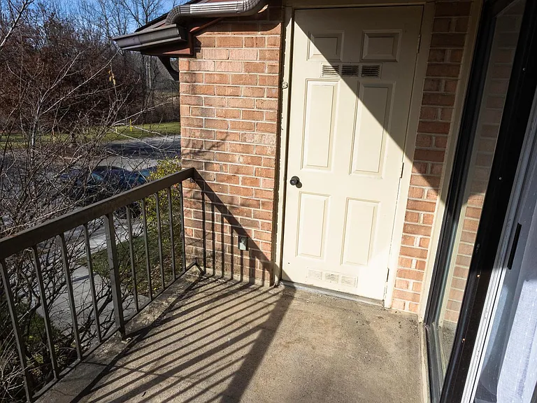 74 Le Forge Ct — Photo 16