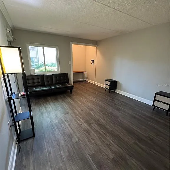 109 Pine Ct — Photo 24
