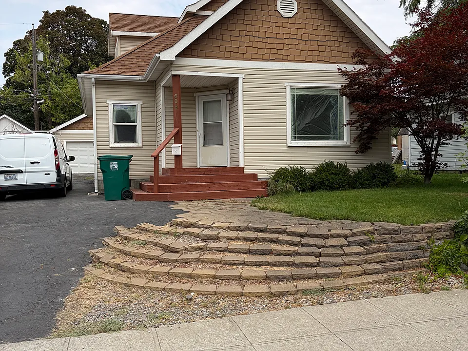 608 W Dalton Ave