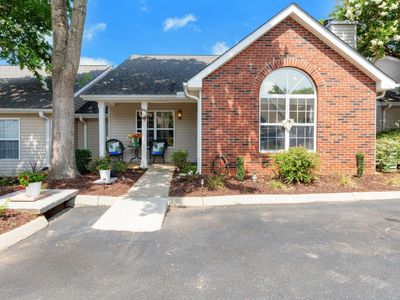 6 Enoree View Dr, Greer, SC, 29650