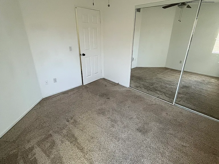 1298 El Mercado Way #D — Photo 20