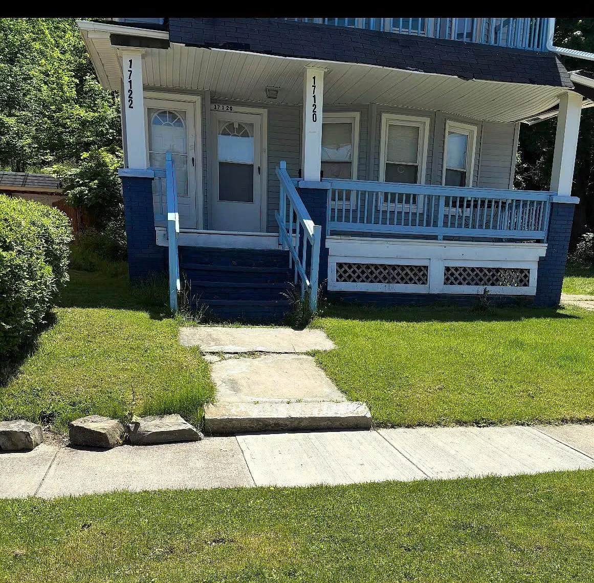 4 bed, $1,350 — Photo 1