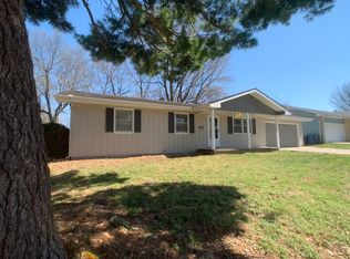 3544 S Ferguson Ave, Springfield, MO 65807