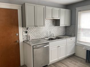 10 Belmont St #1R, Pawtucket, RI 02860