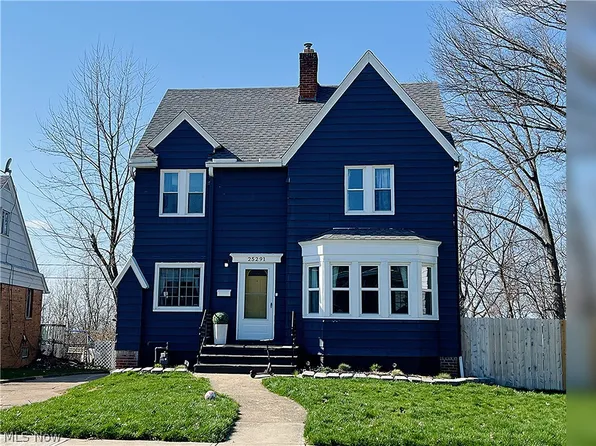 25291 Chatworth Dr, Euclid, OH 44117