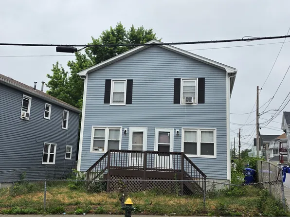 669 Chalkstone Ave, Providence, RI 02908