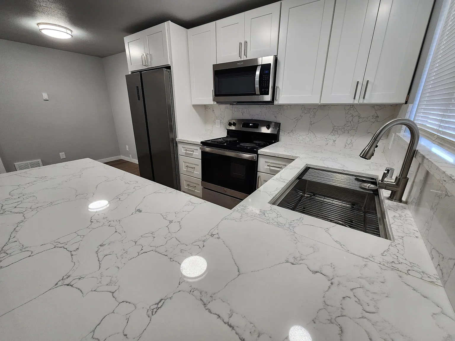 2 bed, 800 sqft, $1,399 — Photo 4