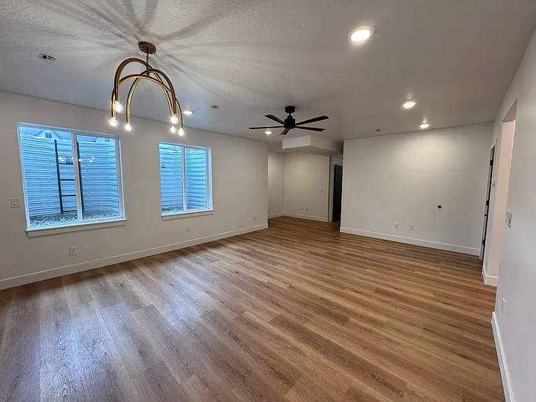 4298 N Braiken Ridge Dr — Photo 3
