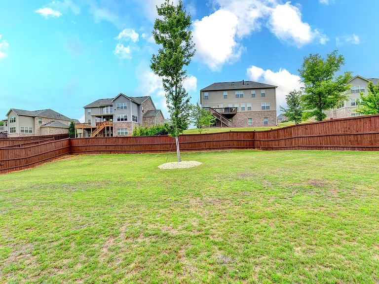 6035 Ashborough Park — Photo 96