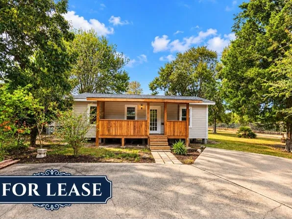 4702 Oak St, Seabrook, TX 77586