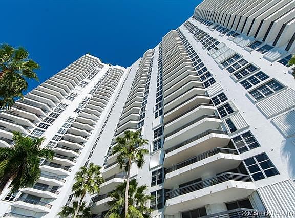2nd image of 3500 Mystic Pointe Dr APT 1604