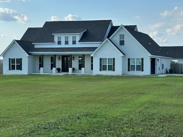 (undisclosed Address), Manila, AR 72442