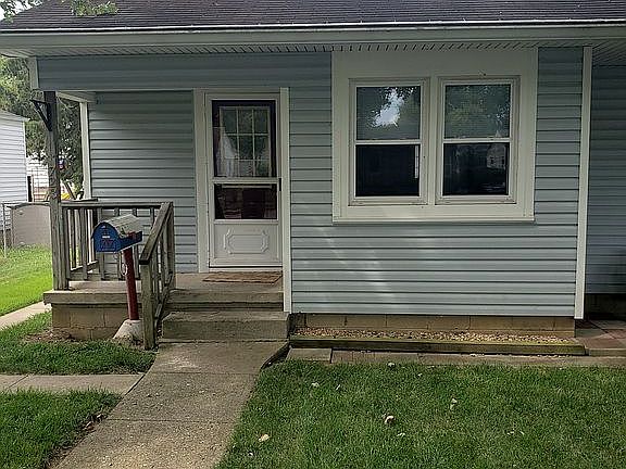 2nd image of 723 Emerson Dr