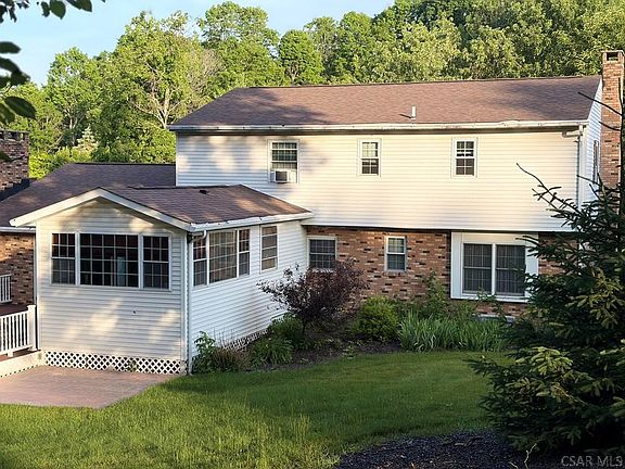 4th image of 308 Terlyn Dr