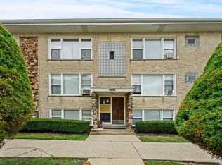 7019 W Medill Ave APT 2E, Chicago, IL 60707