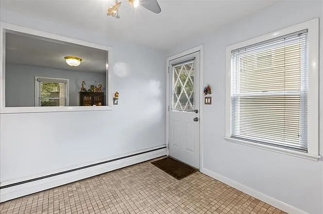 22 Arborfield Rd — Photo 6