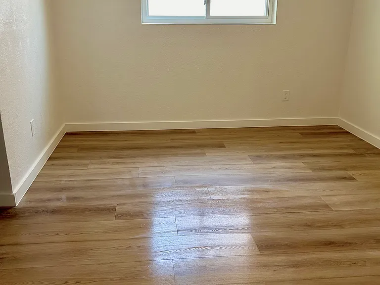 813 Panay Way Dr — Photo 24